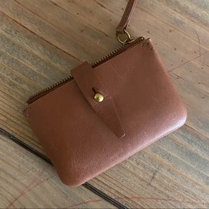 English Saddle Leather Accordion Wallet